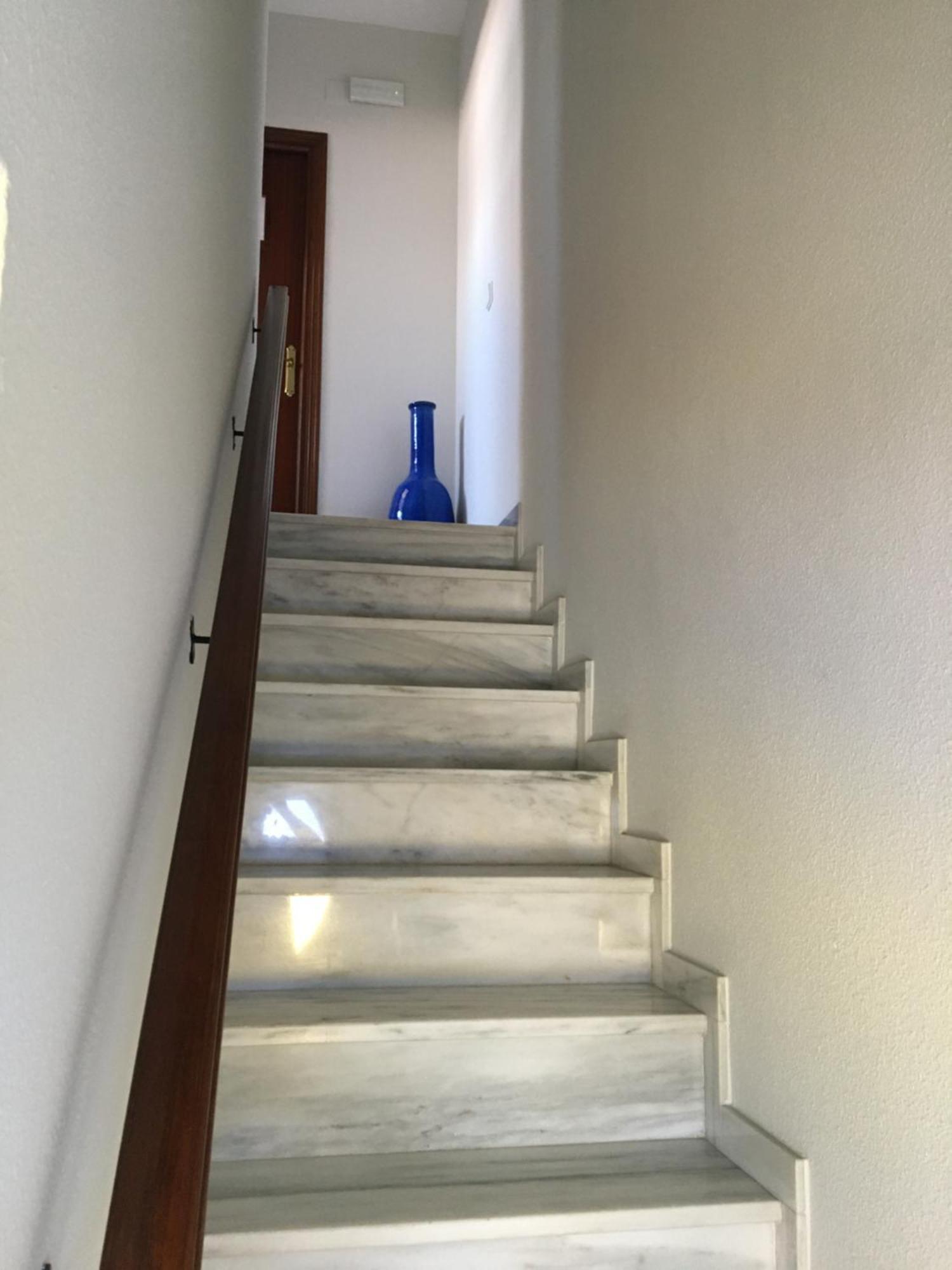 Alojamiento Seda Alcalá de Guadaira Exterior foto