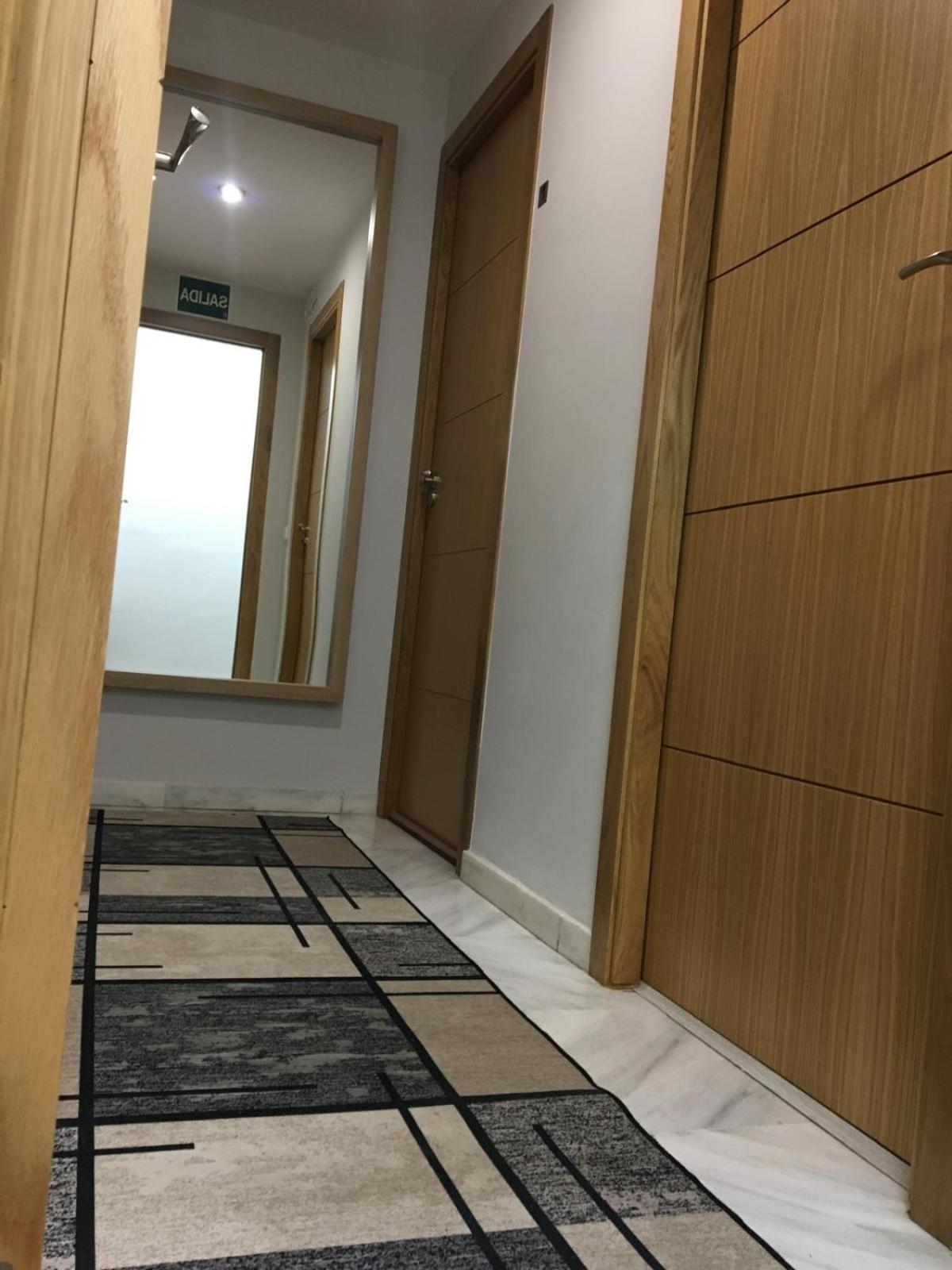 Alojamiento Seda Alcalá de Guadaira Exterior foto