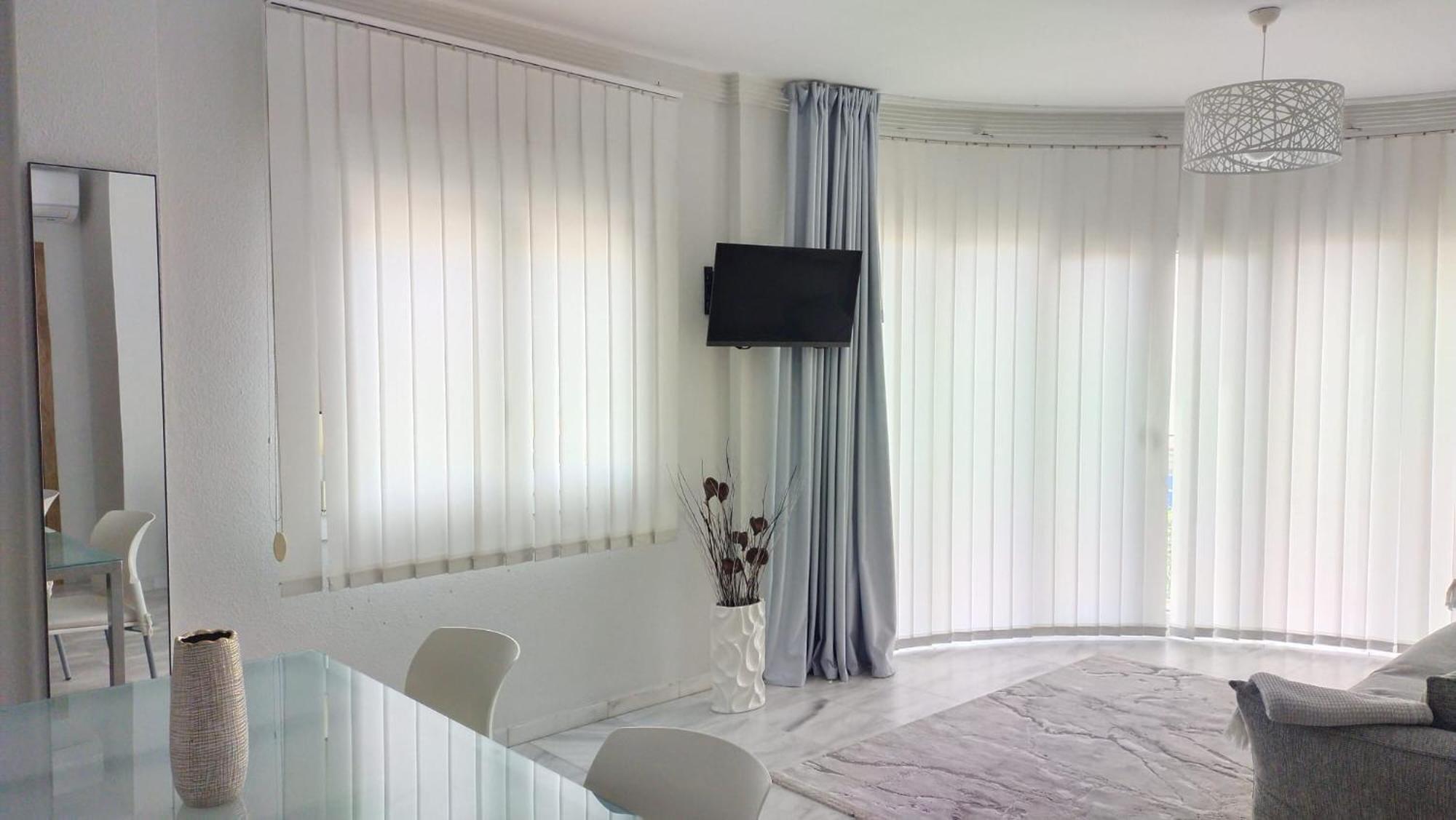 Alojamiento Seda Alcalá de Guadaira Exterior foto